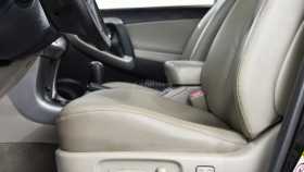 Toyota RAV4 2011 г.в.