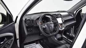 Toyota RAV4 2012 г.в.