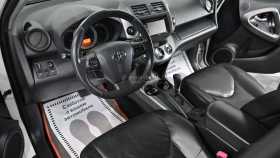 Toyota RAV4 2013 г.в.