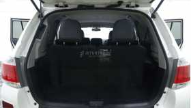 Toyota Highlander 2010 г.в.