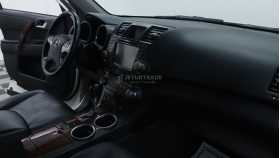 Toyota Highlander 2010 г.в.