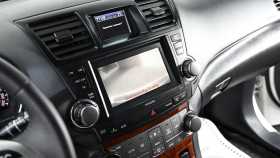 Toyota Highlander 2012 г.в.