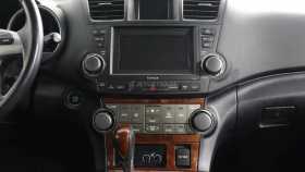 Toyota Highlander 2012 г.в.