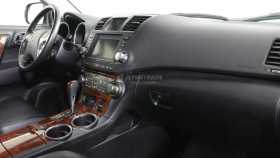 Toyota Highlander 2012 г.в.