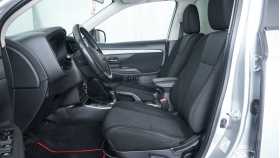 Mitsubishi Outlander 2015 г.в.
