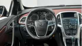 Opel Astra 2013 г.в.