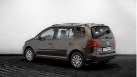 Volkswagen Touran 2011 г.в.