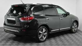 Nissan Pathfinder 2015 г.в.