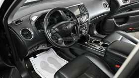Nissan Pathfinder 2015 г.в.