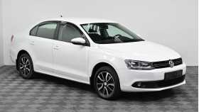 Volkswagen Jetta 2012 г.в.