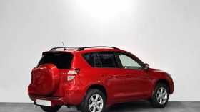 Toyota RAV4 2011 г.в.