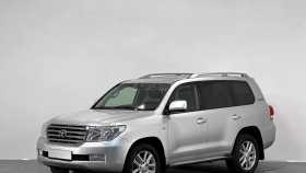 Toyota Land Cruiser 2011 г.в.