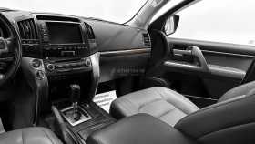 Toyota Land Cruiser 2010 г.в.