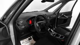 Ford Galaxy 2010 г.в.