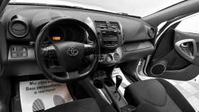 Toyota RAV4 2011 г.в.