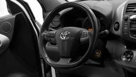 Toyota RAV4 2011 г.в.