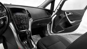 Opel Astra 2012 г.в.