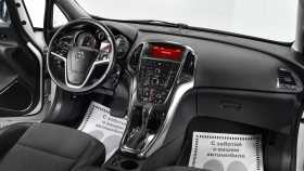 Opel Astra 2012 г.в.