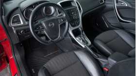 Opel Astra 2012 г.в.