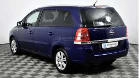 Opel Zafira 2010 г.в.
