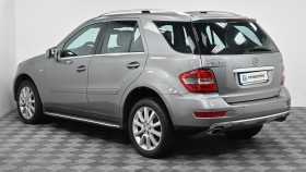 Mercedes-Benz M-Класс 2010 г.в.