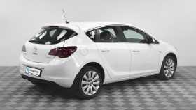 Opel Astra 2011 г.в.