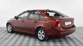 Volvo S40 2011 г.в.