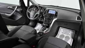 Opel Astra 2013 г.в.