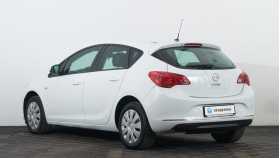 Opel Astra 2013 г.в.