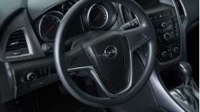 Opel Astra 2013 г.в.