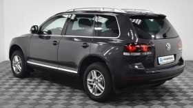 Volkswagen Touareg 2010 г.в.