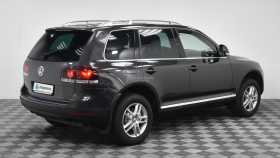 Volkswagen Touareg 2010 г.в.
