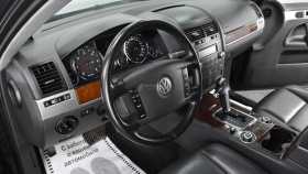 Volkswagen Touareg 2010 г.в.