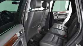 Volkswagen Touareg 2010 г.в.