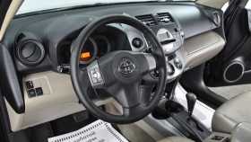 Toyota RAV4 2009 г.в.