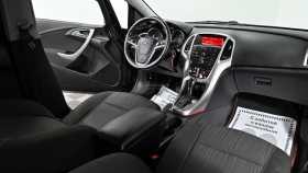 Opel Astra 2010 г.в.