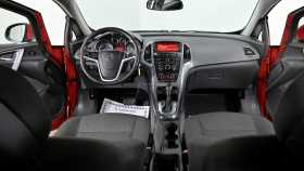 Opel Astra 2014 г.в.