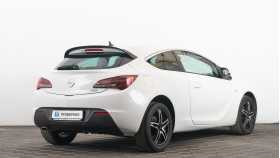 Opel Astra 2013 г.в.