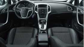 Opel Astra 2012 г.в.