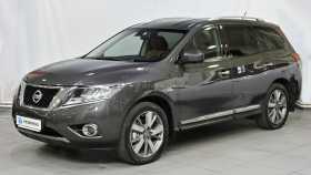 Nissan Pathfinder 2015 г.в.