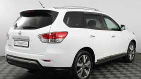 Nissan Pathfinder 2015 г.в.