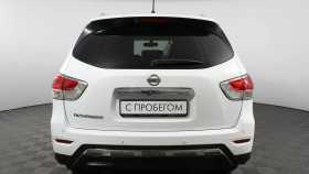 Nissan Pathfinder 2015 г.в.