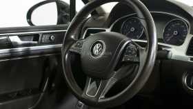 Volkswagen Touareg 2014 г.в.