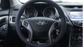 Hyundai Elantra 2015 г.в.