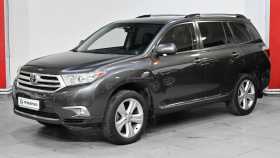 Toyota Highlander 2011 г.в.