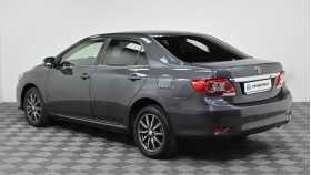 Toyota Corolla 2013 г.в.