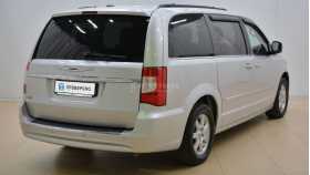 Chrysler Town & Country 2011 г.в.
