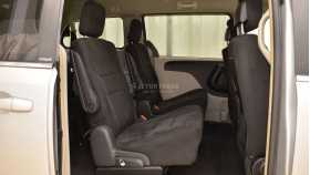 Chrysler Town & Country 2011 г.в.