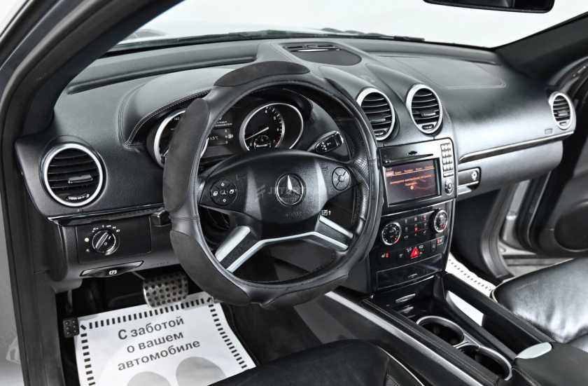 Mercedes-Benz M-Класс