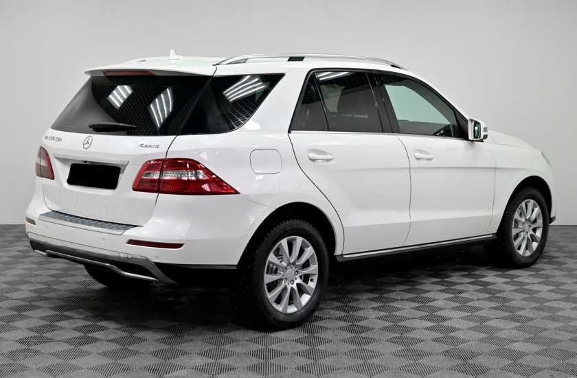 Mercedes-Benz M-Класс